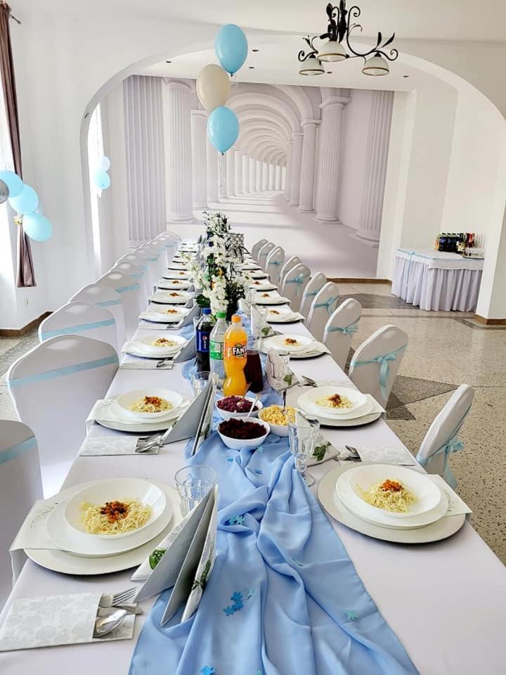 Diecezjalny Dom Formacyjny Apartment Nysa Luaran gambar