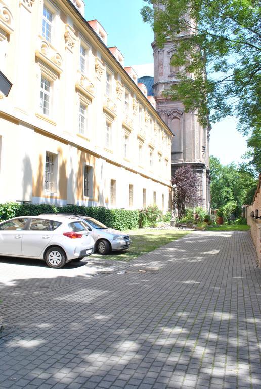 Diecezjalny Dom Formacyjny Apartment Nysa Luaran gambar