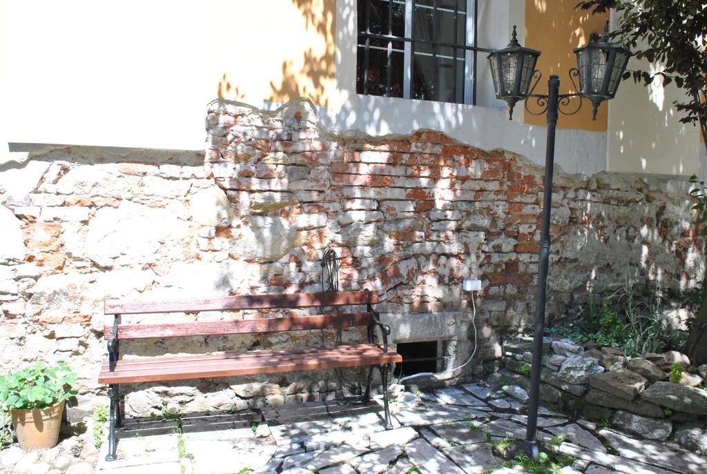 Diecezjalny Dom Formacyjny Apartment Nysa Luaran gambar